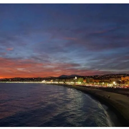 Pretty Flat, 100m Promenade In City Center Apartamento Nice