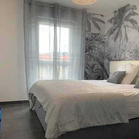 Apartamento Pretty Flat, 100m Promenade In City Center Nice